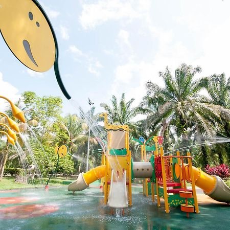 Felda Residence Hot Springs Sungkai Exterior photo