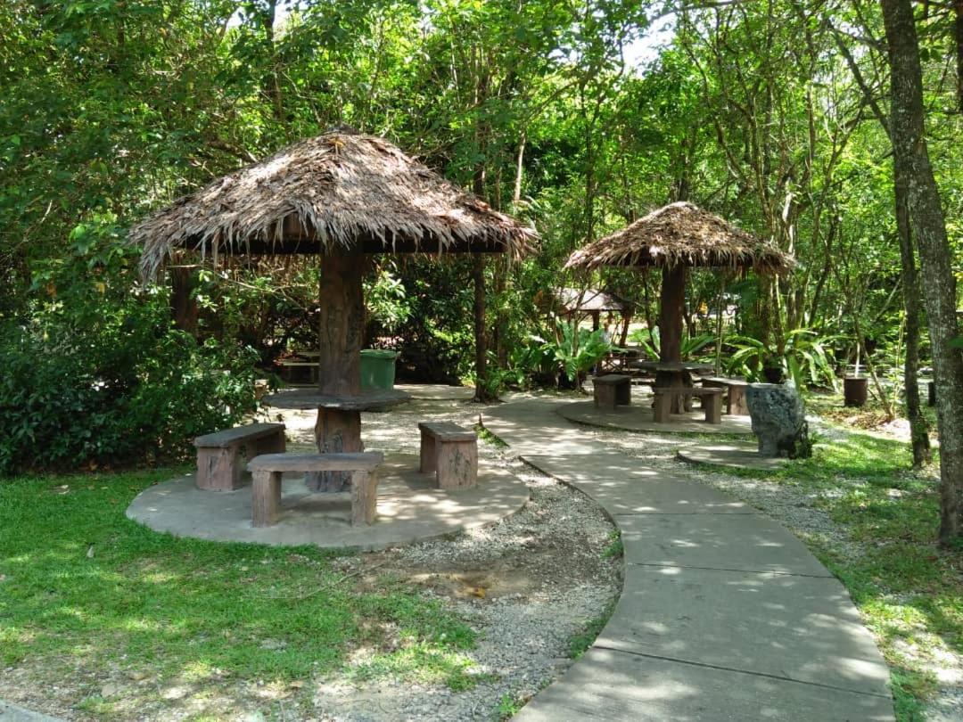 Felda Residence Hot Springs Sungkai Exterior photo